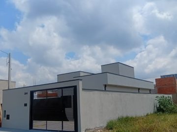 Casa à venda no Jardim dos Ypês – 7x24m